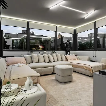 The Dome Penthouse 公寓 *