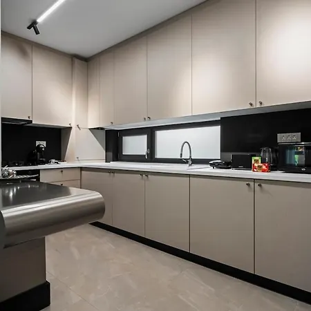 The Dome Penthouse 公寓 *