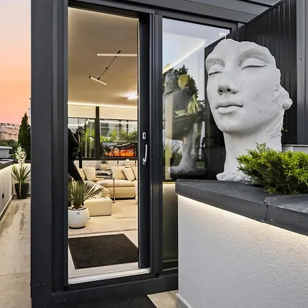 The Dome Penthouse 布加勒斯特